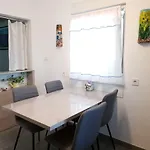 Greenhill Apartment Pula